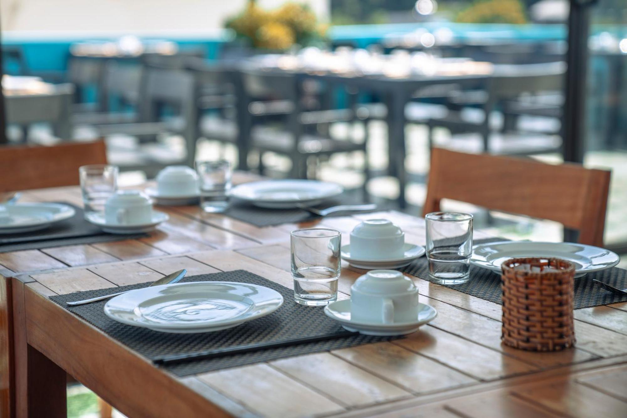 Golden Daisy Hotel Phu Quoc Exterior photo